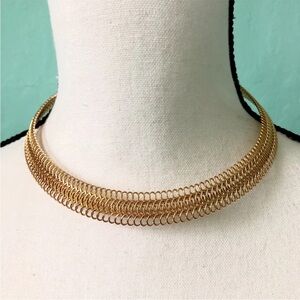 Avon Vintage Gold Tone Choker Necklace